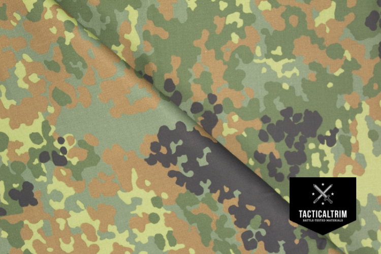 Sample Medium-Weight Twill 65/35 Cotton Polyester 5-Colour Flecktarn approx. 14.8 cm x 10.5 cm